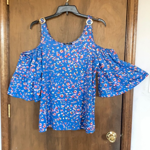 Robert Louis print cold shoulder bell sleeve top w stretch 1X 2X - Picture 4 of 16